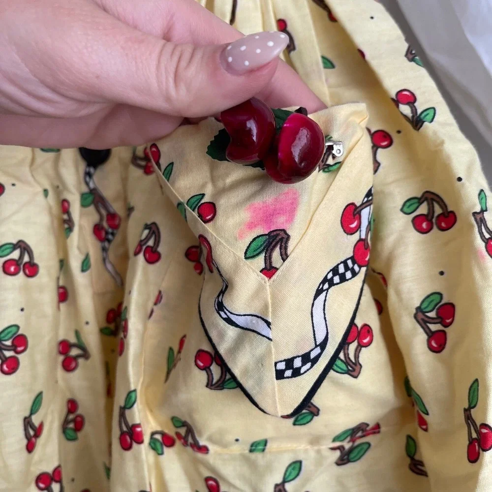 Vintage‎ Daisy Kingdom Yellow Cherry Print Button Front Dress